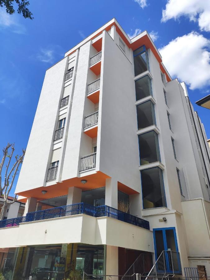 Hotel Senior Cattolica Luaran gambar