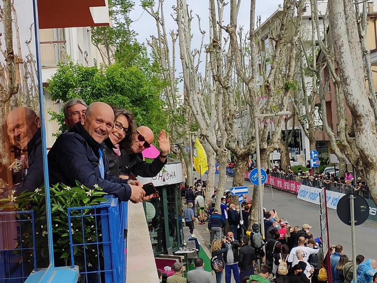 Hotel Senior Cattolica Luaran gambar