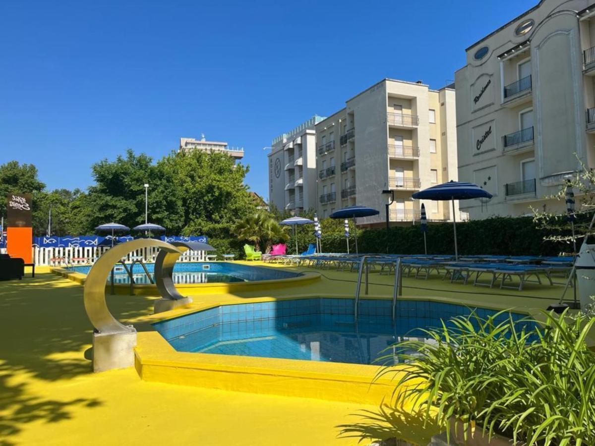 Hotel Senior Cattolica Luaran gambar