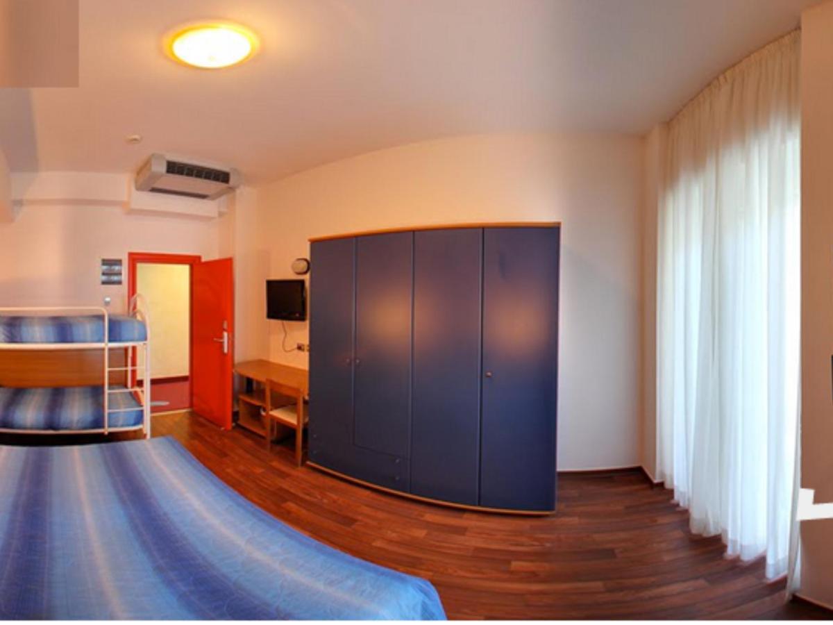 Hotel Senior Cattolica Luaran gambar